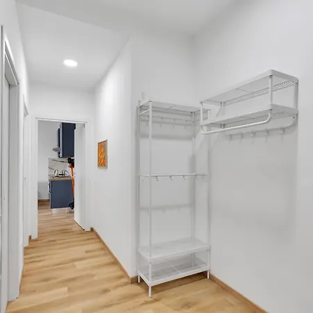Alessia's Flat- Borgo Palazzo 아파트
