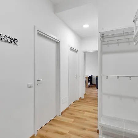 아파트 Alessia's Flat- Borgo Palazzo *